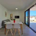2 Dormitorios Con Piscina Y A Solo 10 Minutos De La Playa 1B