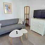 2 Dormitorios Con Piscina Y A Solo 10 Minutos De La Playa 1B
