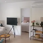 Apartamento Isaac Peral Una Habitacion Con Garage