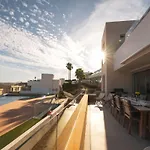 Lovely Villa With Uninterrupted Sea View