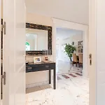 Urbanliving Villa Teresa