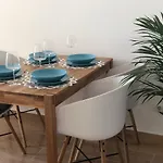 Apartamento Lujoso Con Vista Al Mar
