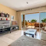 Stunning 2Br Sea View Condo 8 In Malibu