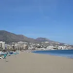 Cosy Flat Near The Beach & Town Centre