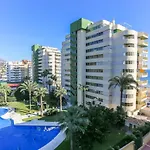 ☆Beachfront 1Br Ronda 4 - Ac/Wifi/Pool