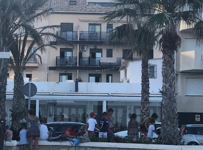 Apartamento Lujoso Con Vista Al Mar