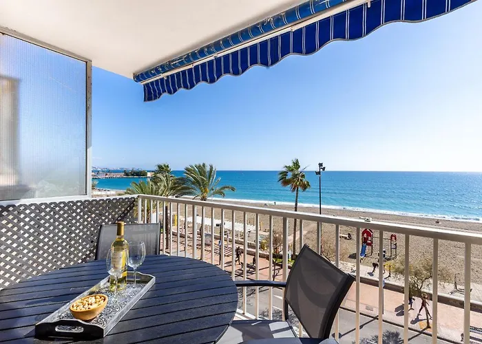 Maritimo Fuengirola - Beach Apartment First Line