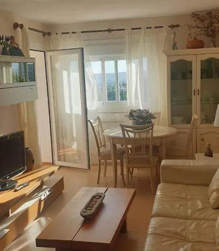 Bonito Y Acogedor Apartamento En Urbanizacion Residencial