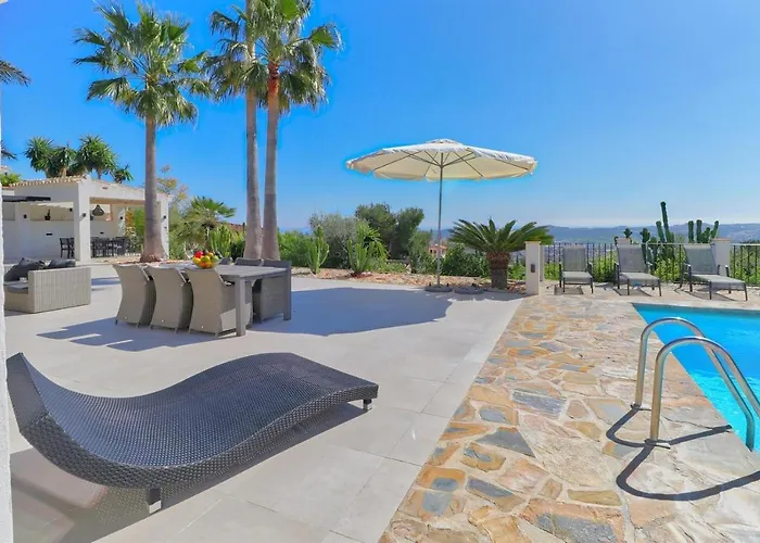 Amazing Villa With Panoramic Views