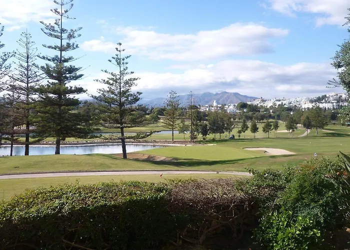 Beautiful Apt With Golf & Lake Views Mijas Golf