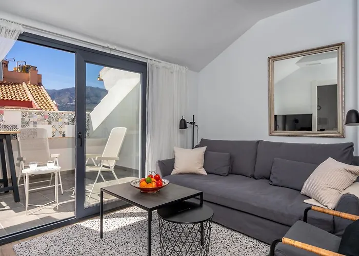 Los Boliches Cozy Rooftop Ref 176