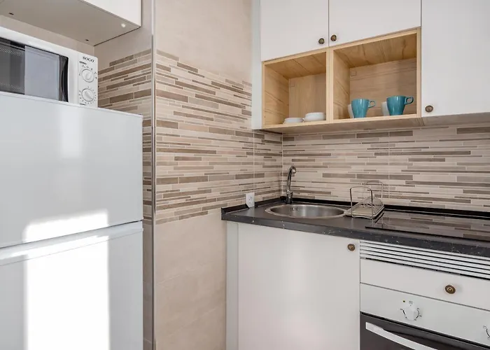 Fuengirola Flat Near The Movida By Costarentals - Ref 170