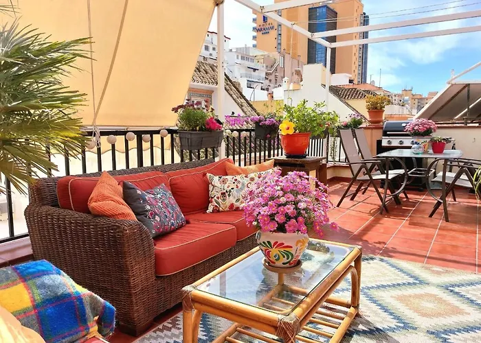 Cozy Penthouse With Excellent Location