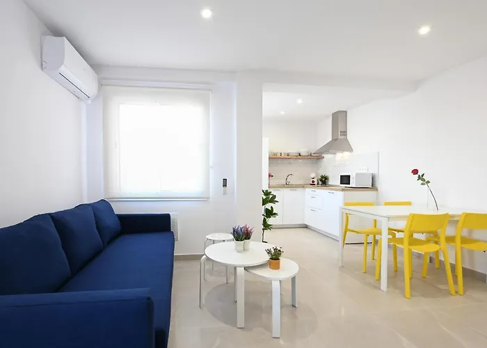 New 2 Bedroom Beach And City Center - Ruiz Vertedor By 10Tosea