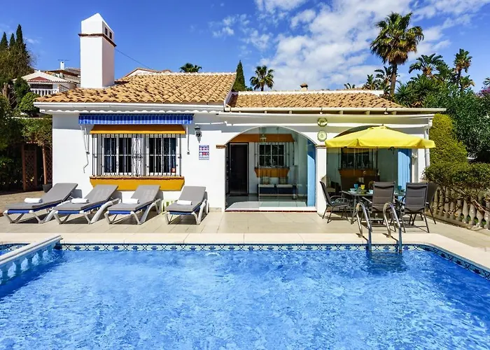 Villa Caleta With Private Pool By Costarentals - Ref 196