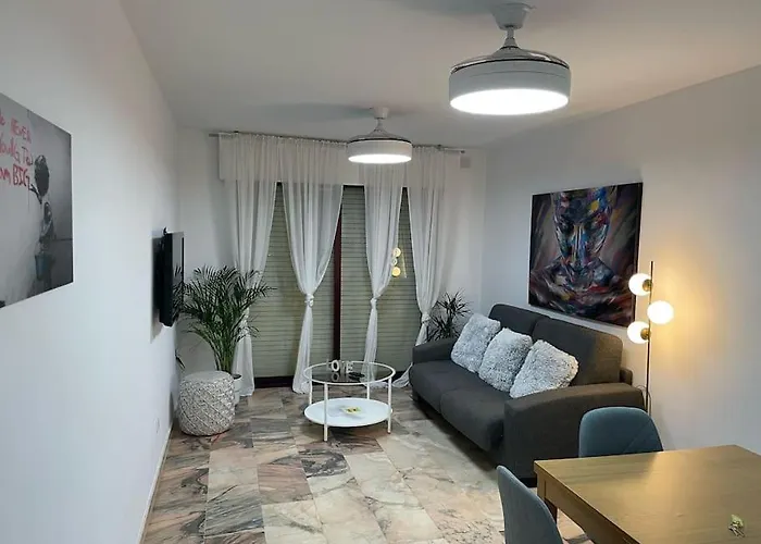 Apartamento Primera Linea Playa-Youtripmalaga
