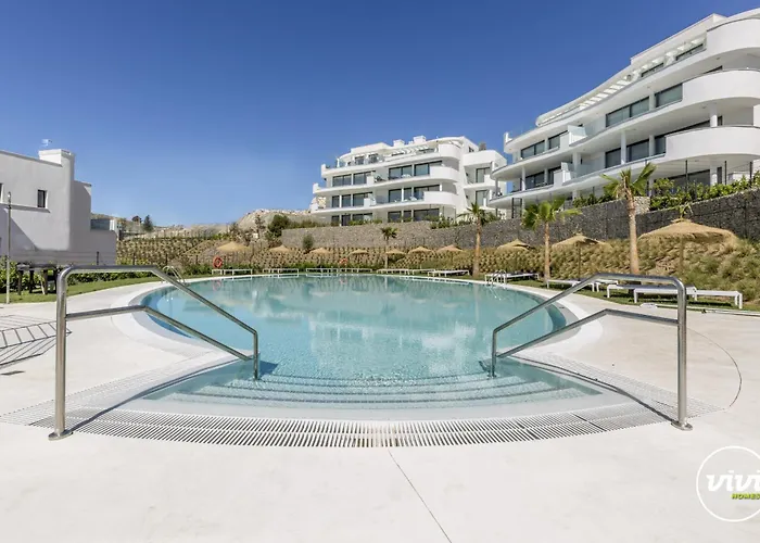 Vivi Homes - Kevin Pool, Garden, Terrace & Beach