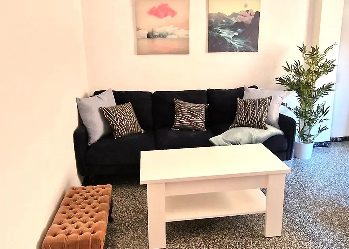 Urban Escape 2Br Spanish Style