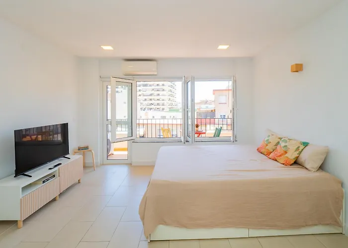 Cubo\'S Fuengirola Leisure Port