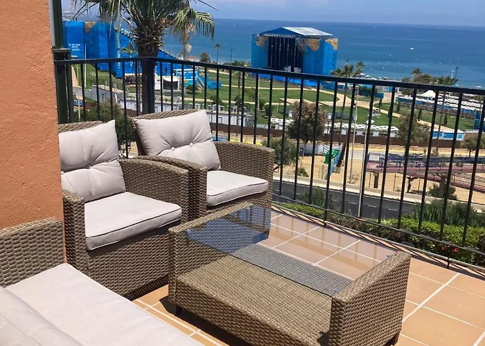 Atico Con Vistas Al Mar Y Con Piscina Frente A Castillo Sohail