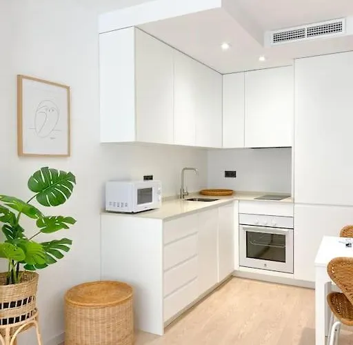 Cosy Beach Apartment