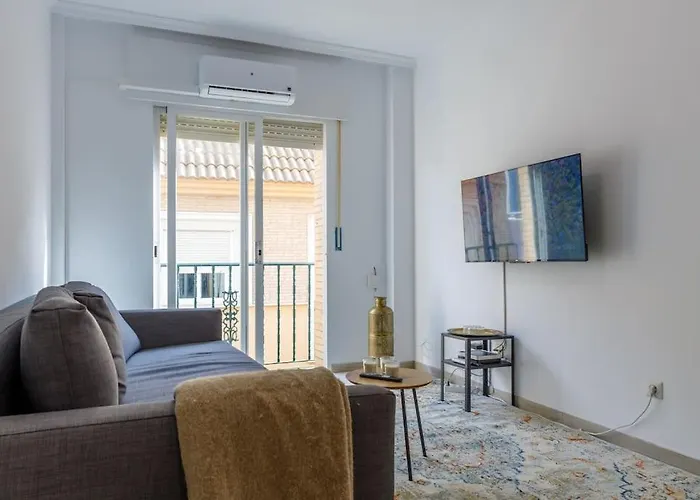 Cozy Apt In Perfect Location