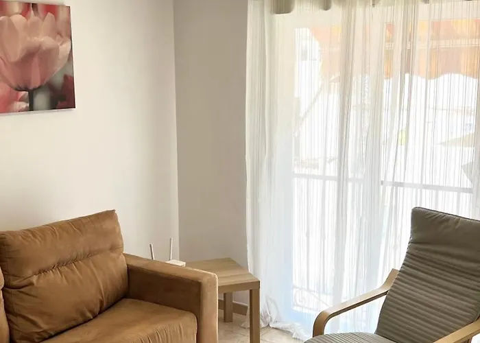 Fuengirola, Estudio 9 Centro