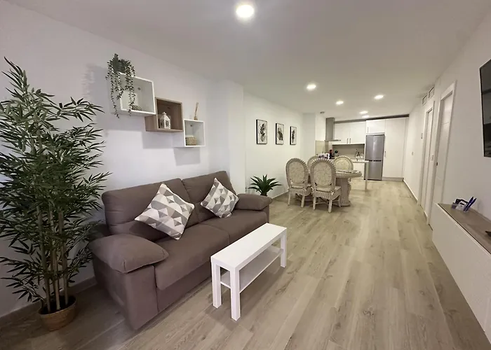 Apartamento A 100 Metros De La Playa En Fuengirola
