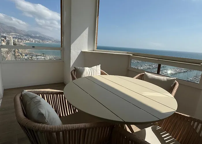 Atico 1 Habitacion Con Vistas Frontales Al Mar By Sur Suites