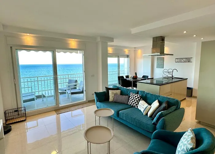 Horizonte 1 Cosy Apartment With Incredible Sea View At First Line Of Fuengirola Beach