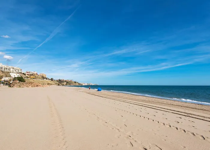 Madeinterranean Beach- Higueron Front Line Apartment