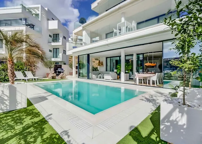 131 - Luxury Apartment With Private Pool And Views, El Higueron