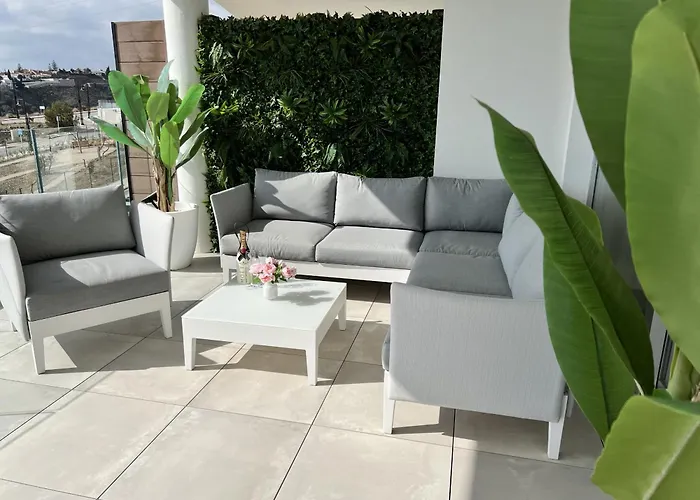 Panoramica Views Superb Luxury Apartment