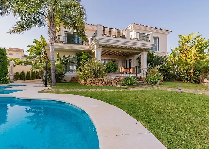 Urbanliving Villa Teresa