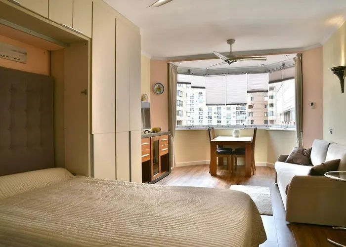 Seafront Luxury Studio In Las Palmeras Hotel
