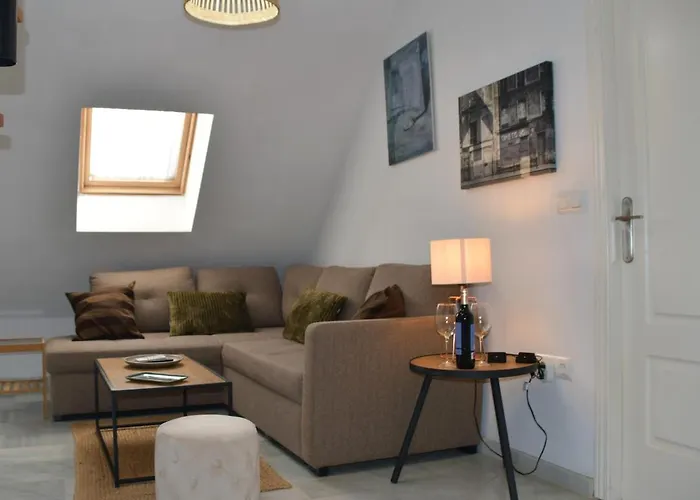 Iceberg Luxury Fuengirola Parking Gratuito
