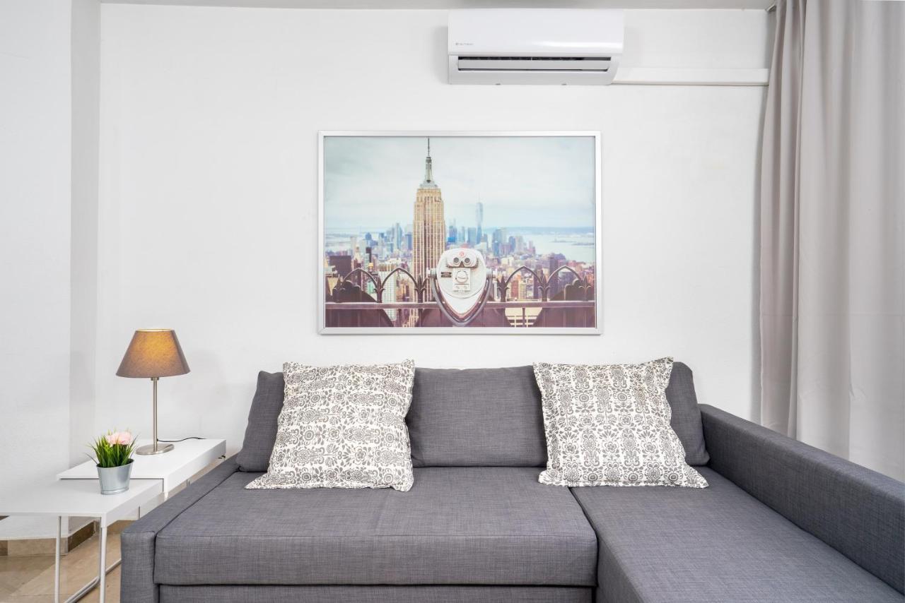Gem In Boliches Soho With Wifi And Tv By Costarentals - Ref 77