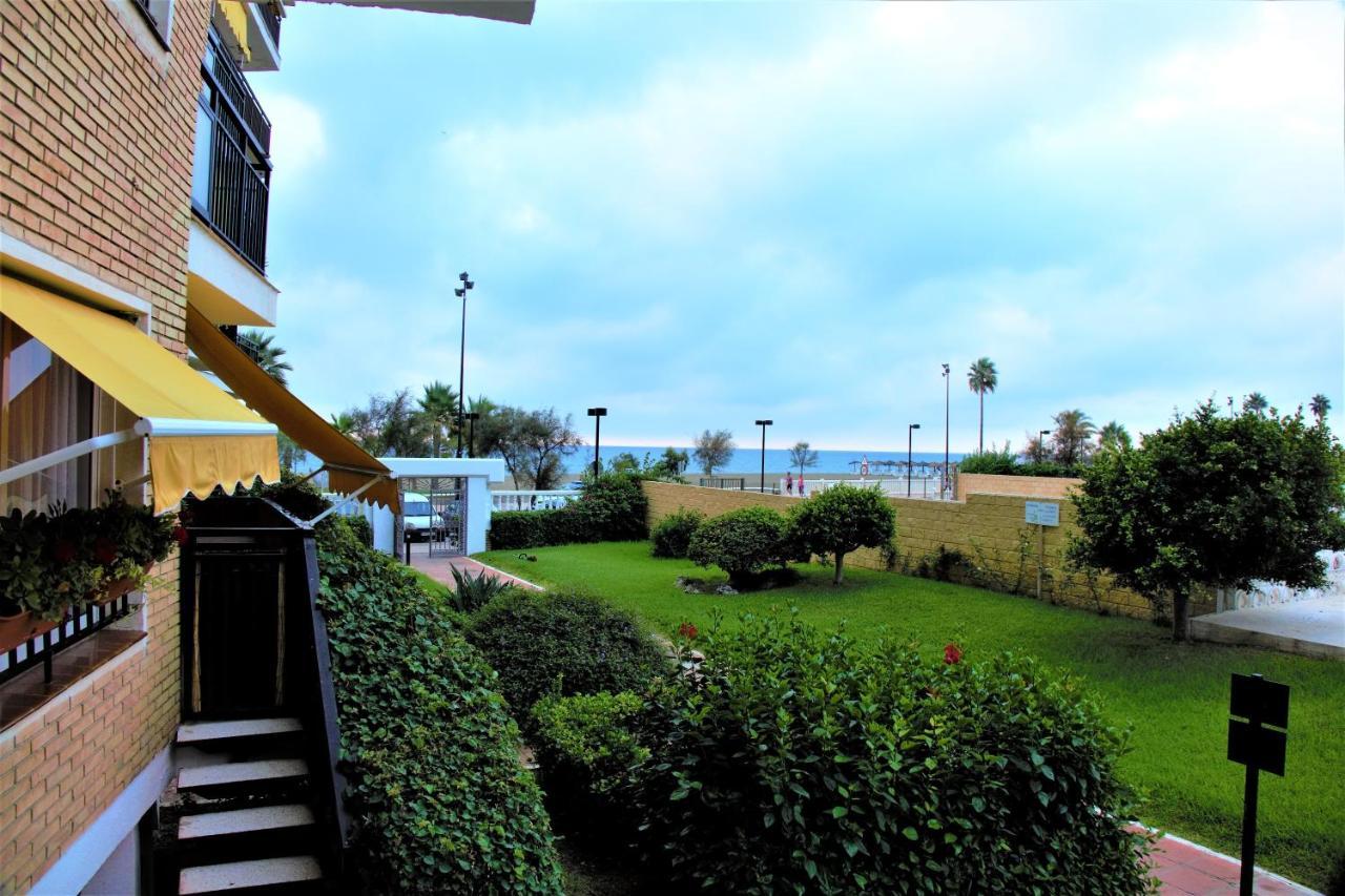 Playa Beachfront * Fuengirola