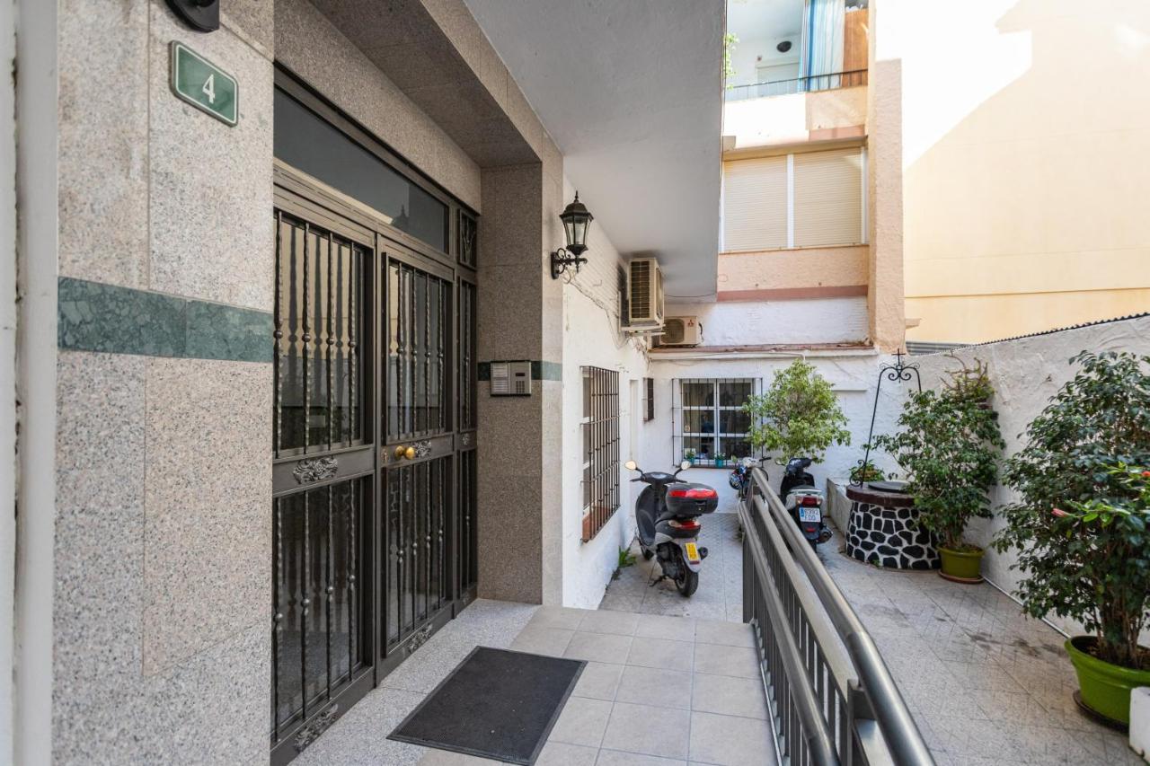 Piso En Pleno Centro De Junto Estación De Renfe Fuengirola