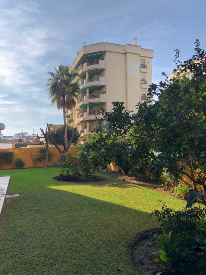 Sol Y Playa Apartment *