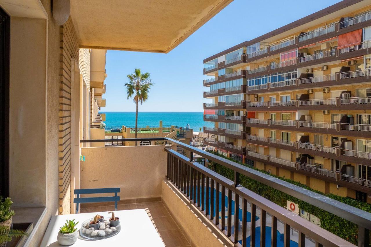 Estupendo Piso En Primera Linea De Playa; Ronda Iv Huoneisto *