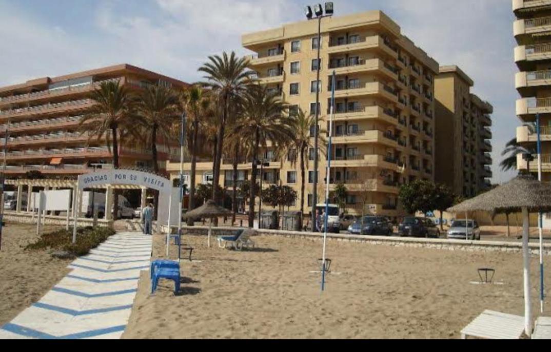 Apartment Ronda 4 Boliches Primera Linea De Playa *