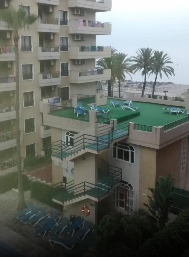 Ronda 4 Boliches Primera Linea De Playa Apartment
