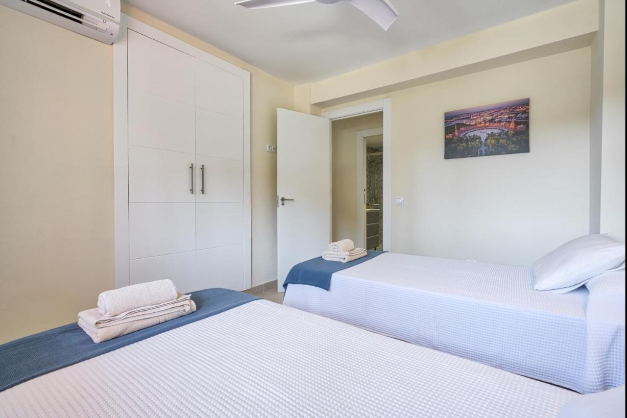 Sur Alhambra Apartment *