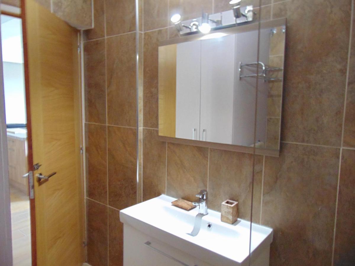Estrella One Bedroom With Pool *