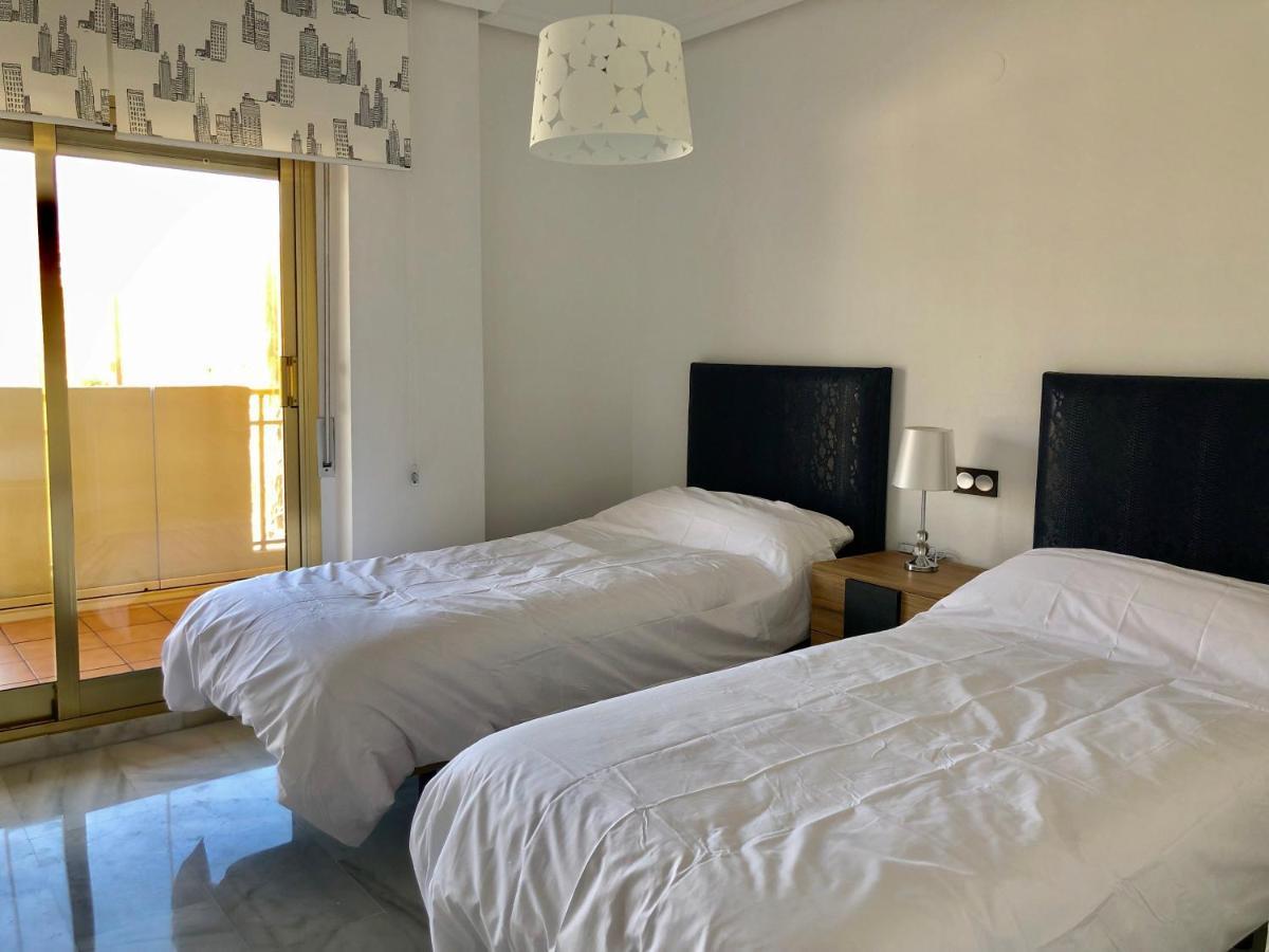 Rentcostadelsol Dona Sofia A Appartement Fuengirola