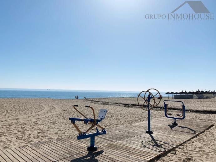 Beachfront With Sea Views And Pool * Fuengirola