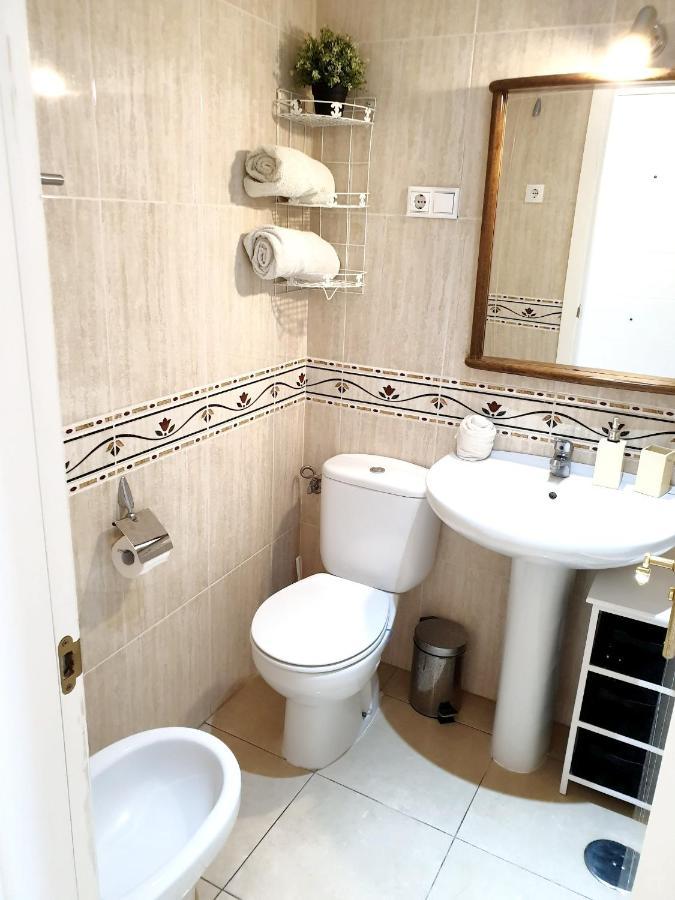 One Bedroom At 30 M Away From The With Sea View Terrace And Wifi *