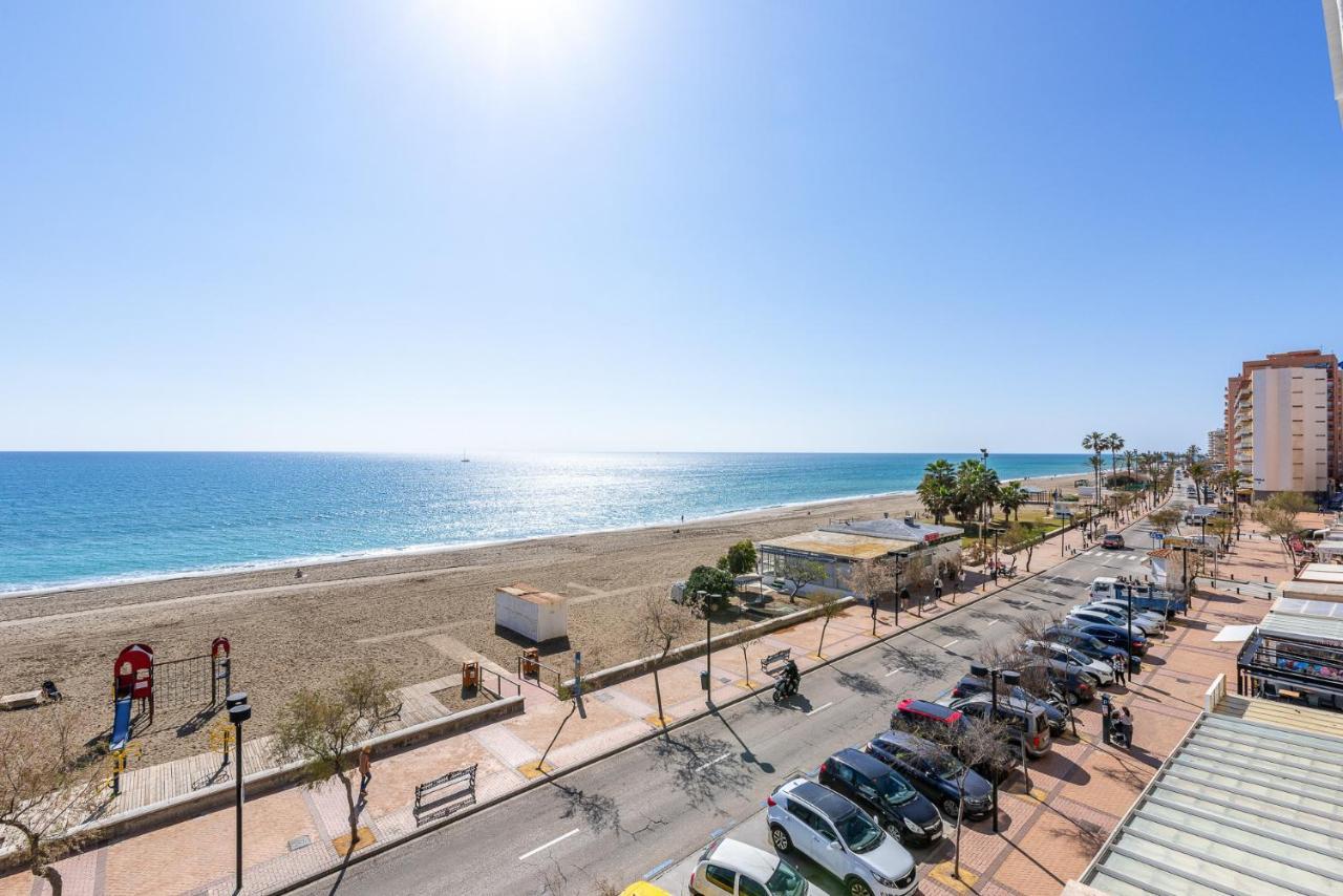 Maritimo - First Line Apartment