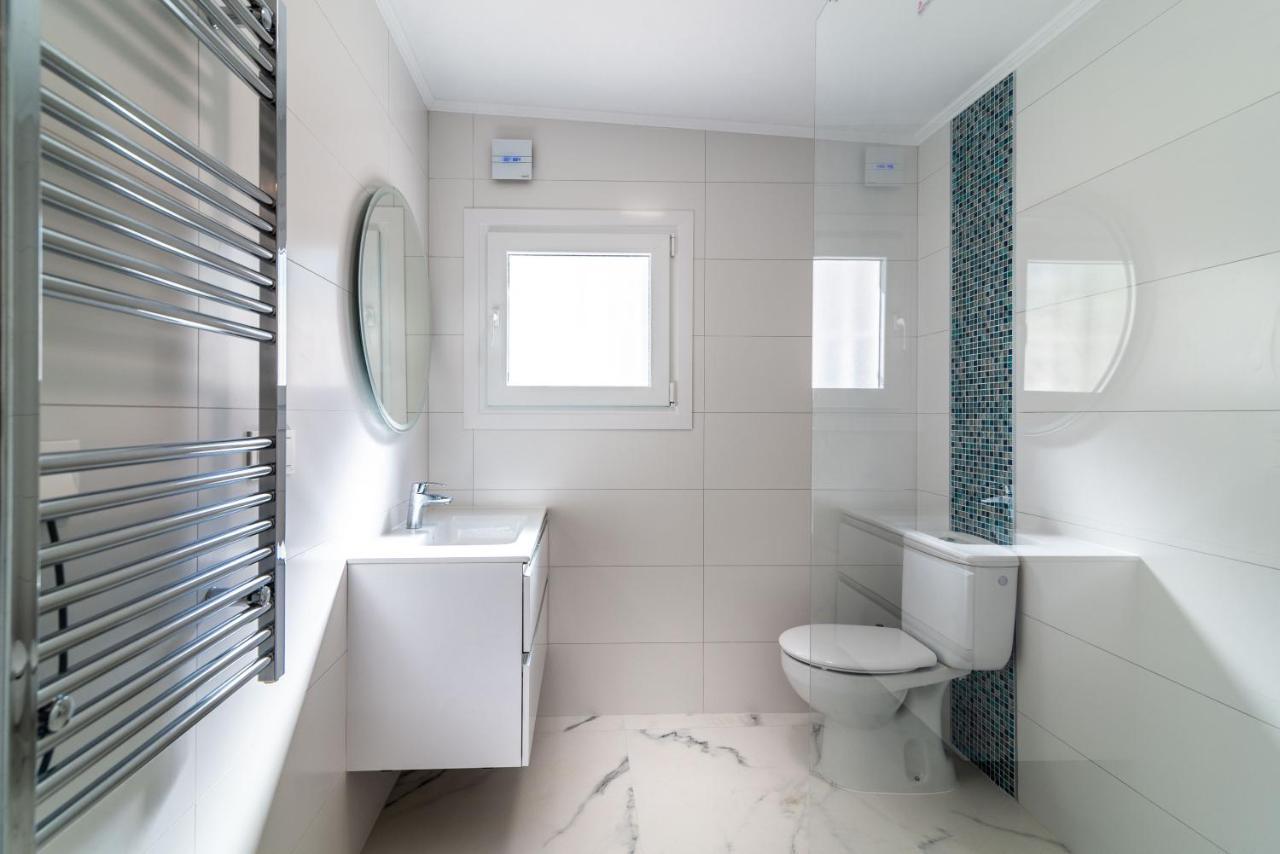 Villa Renovated With Sea-views And Pool Fuengirola